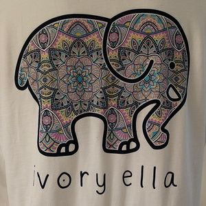 Ivory Ella long sleeve tee size medium